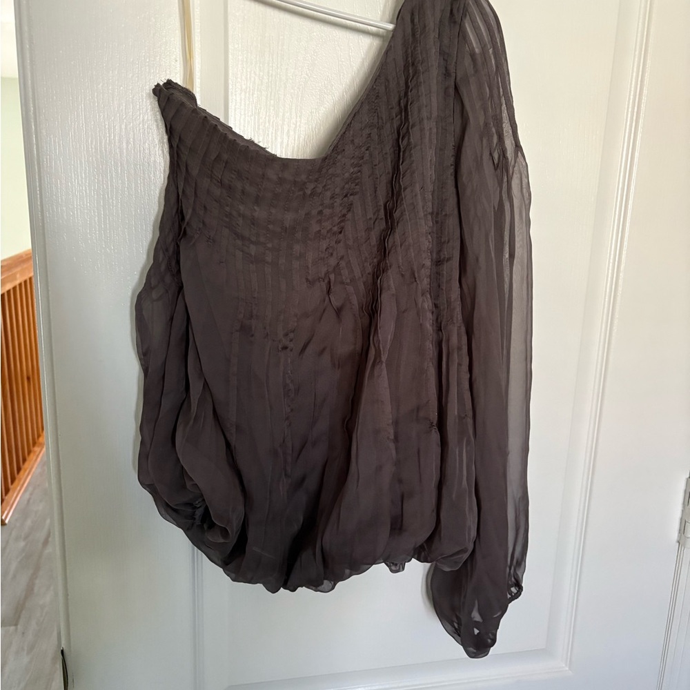 Elegant Gray Women's Top
